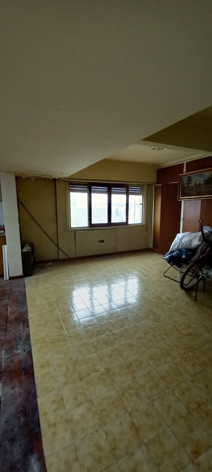 Se vende en Block, Cochera, Quincho y Baulera. Edificio Fermo