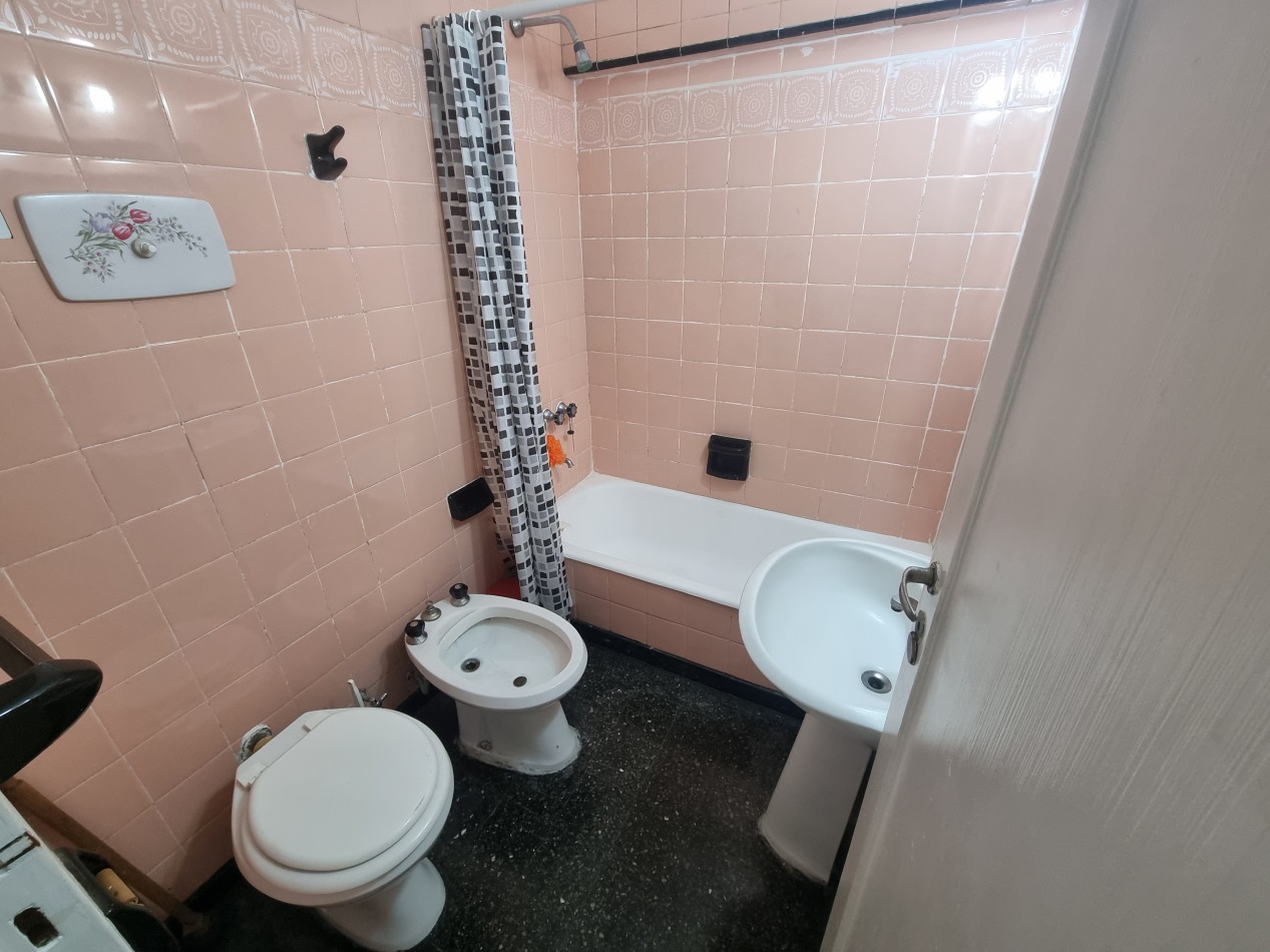 Departamento dos ambientes zona Aldrey