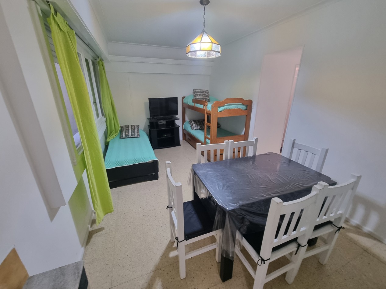 Departamento dos ambientes zona Aldrey