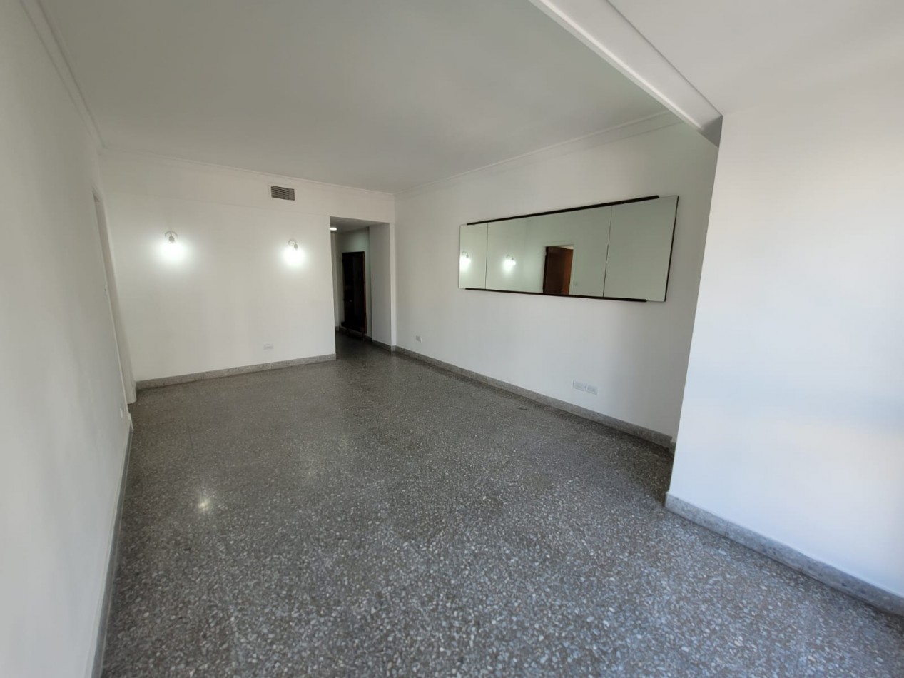Piso 3 ambientes, Moreno entre Cordoba y San Luis