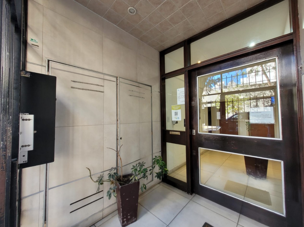 Piso 3 ambientes, Moreno entre Cordoba y San Luis