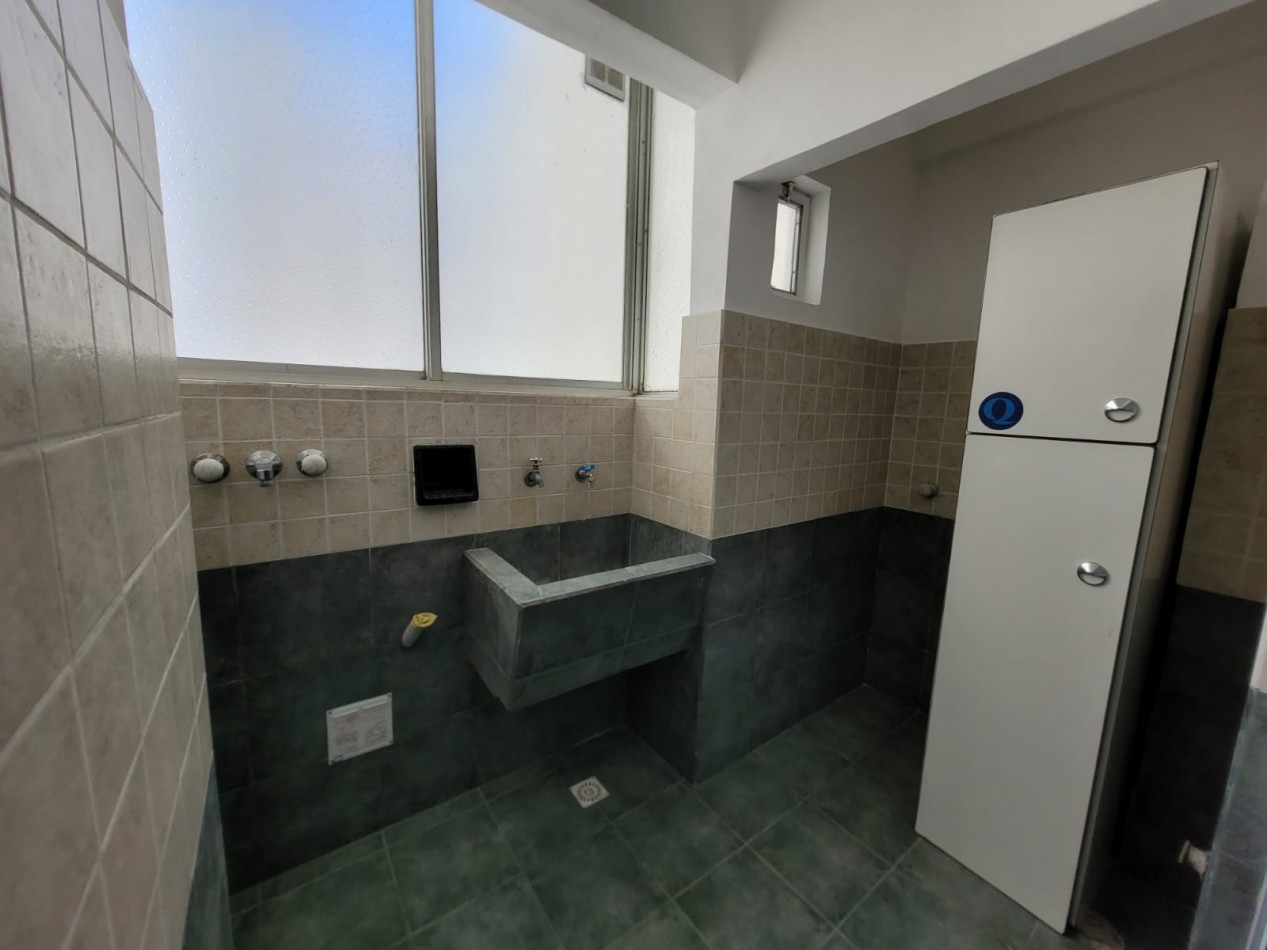 Piso 3 ambientes, Moreno entre Cordoba y San Luis