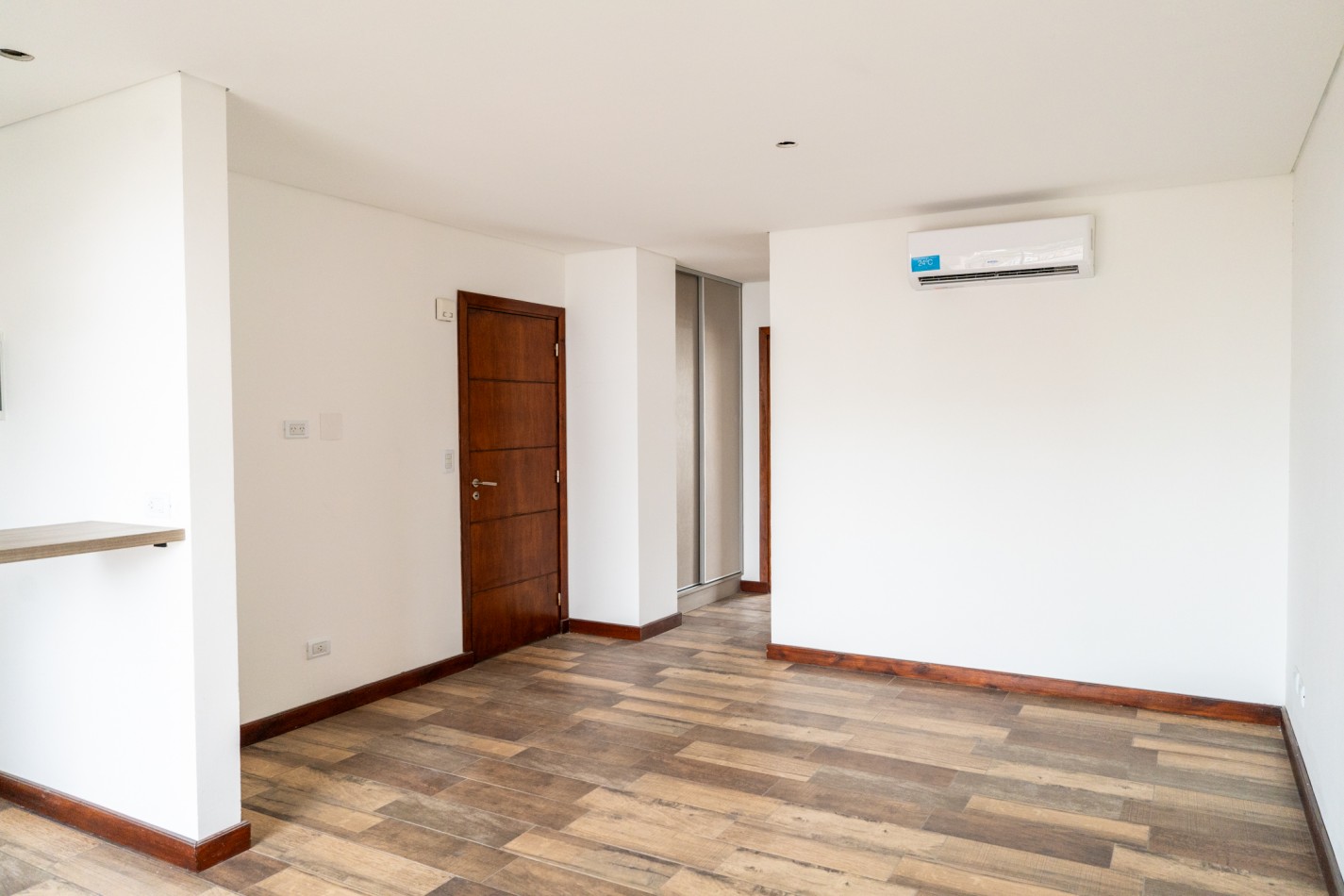 Semipiso a estrenar 2 ambientes con cochera