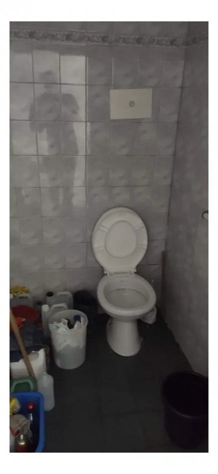 Local en Venta, salida a dos calles Gascon y Entre Rios