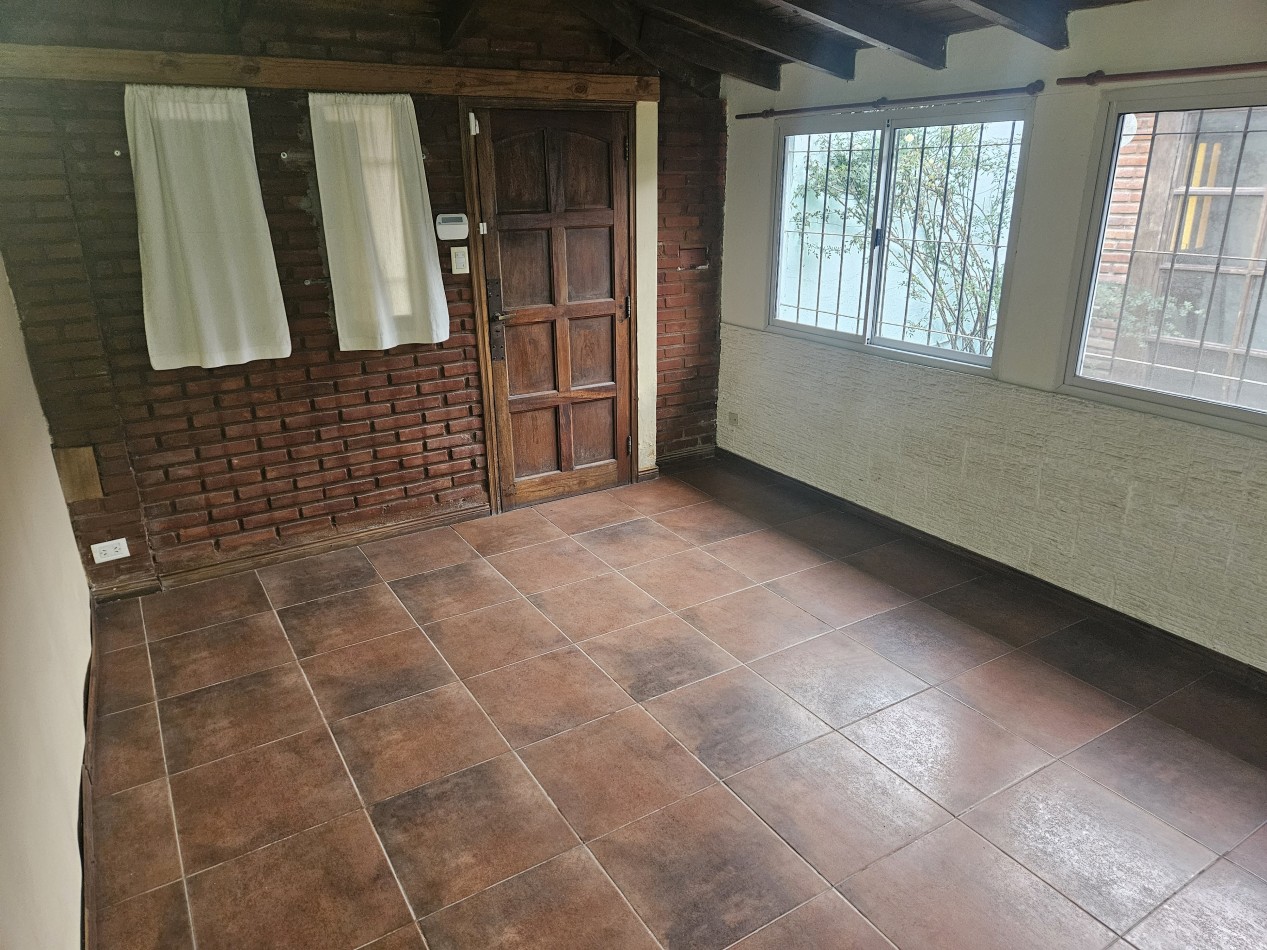 Casa en ph al frente 4 ambientes