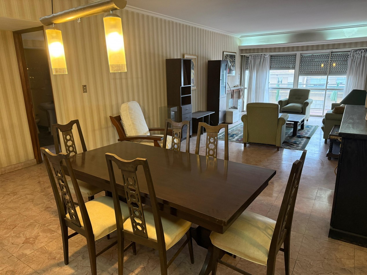 Oportunidad piso 4 ambientes al frente con dependencia