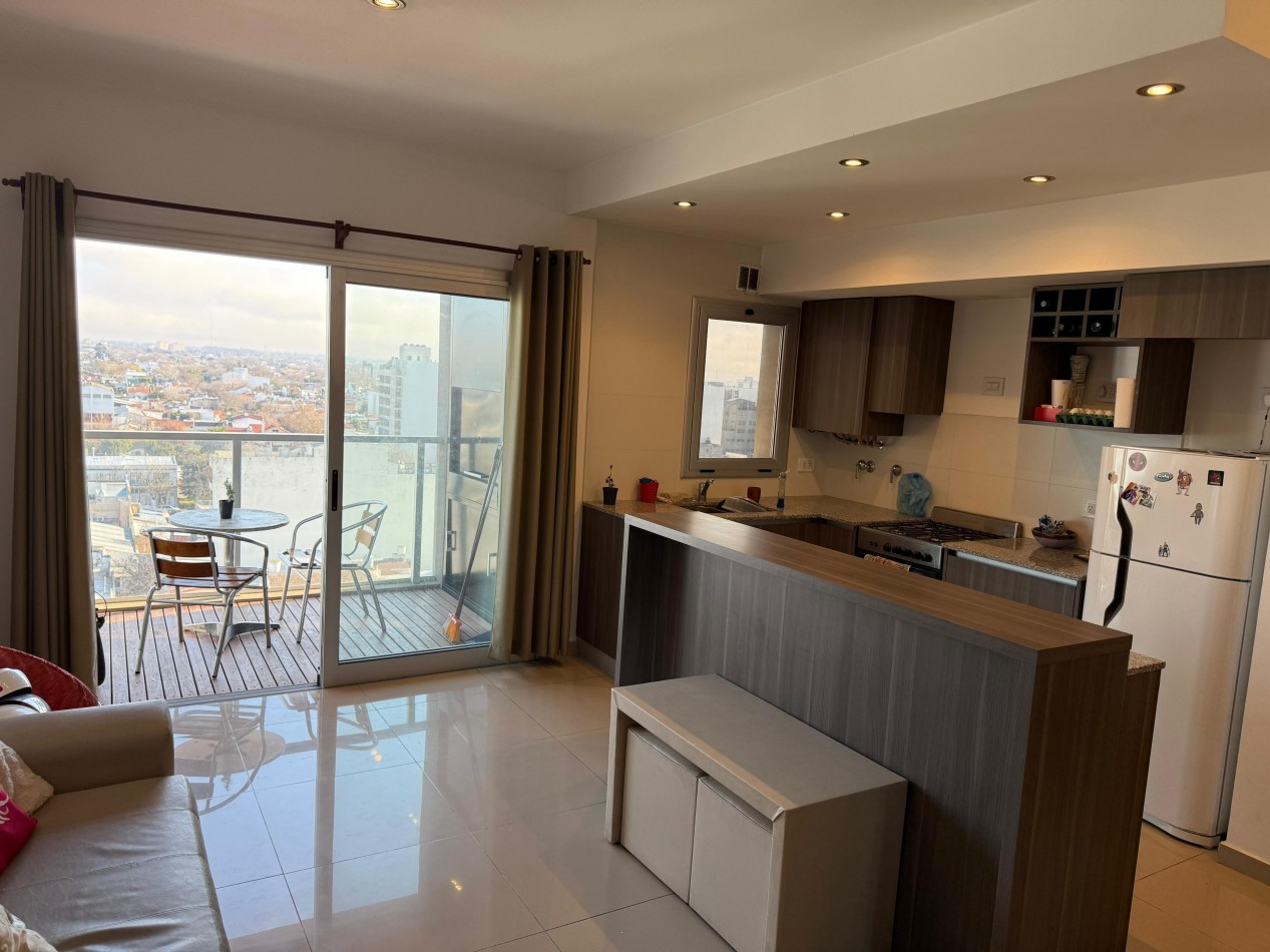 Venta | Departamento dos Ambientes en edificio moderno  - Independencia y Garay