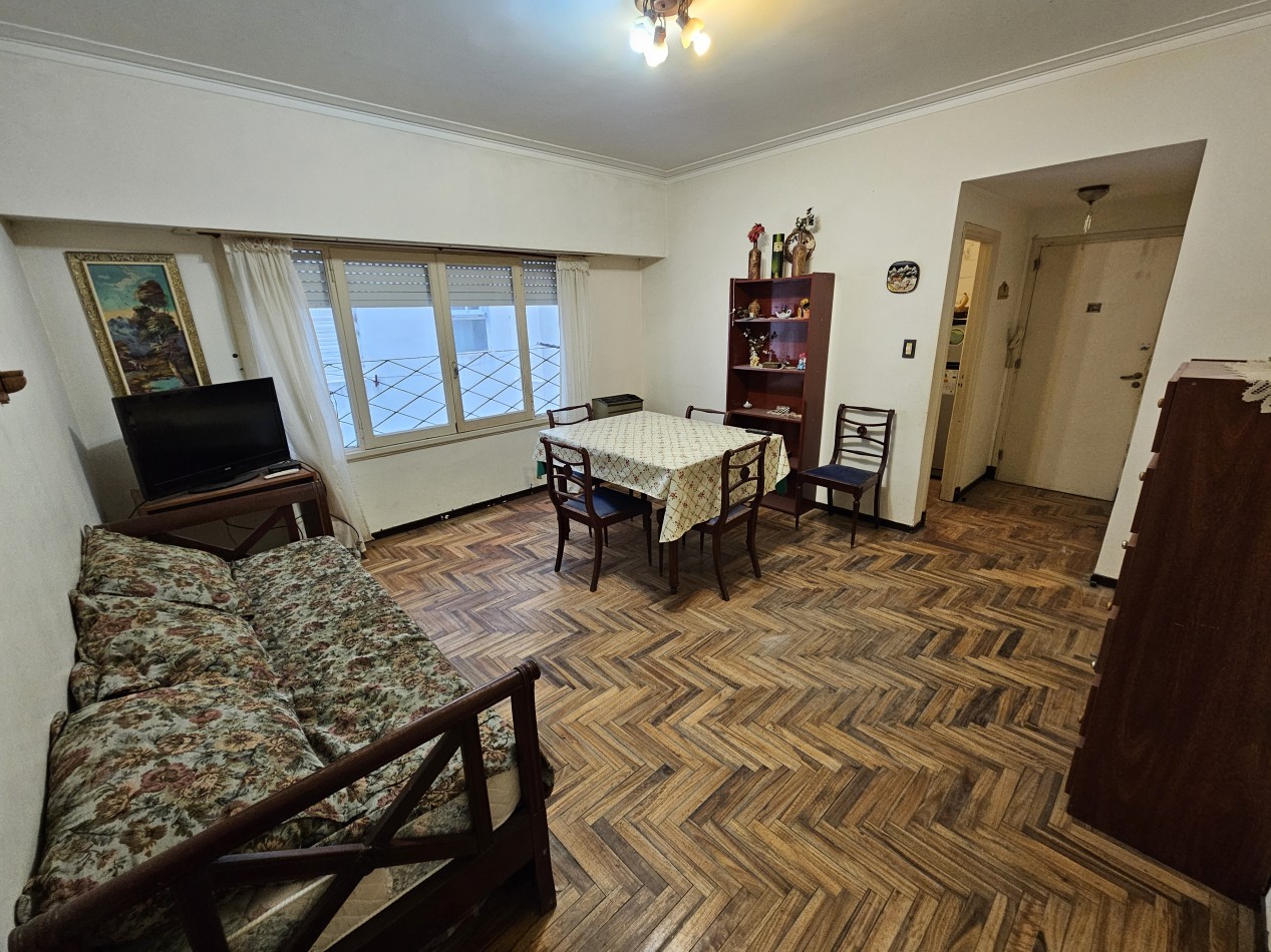 Venta | Departamento dos ambientes Plaza Colon