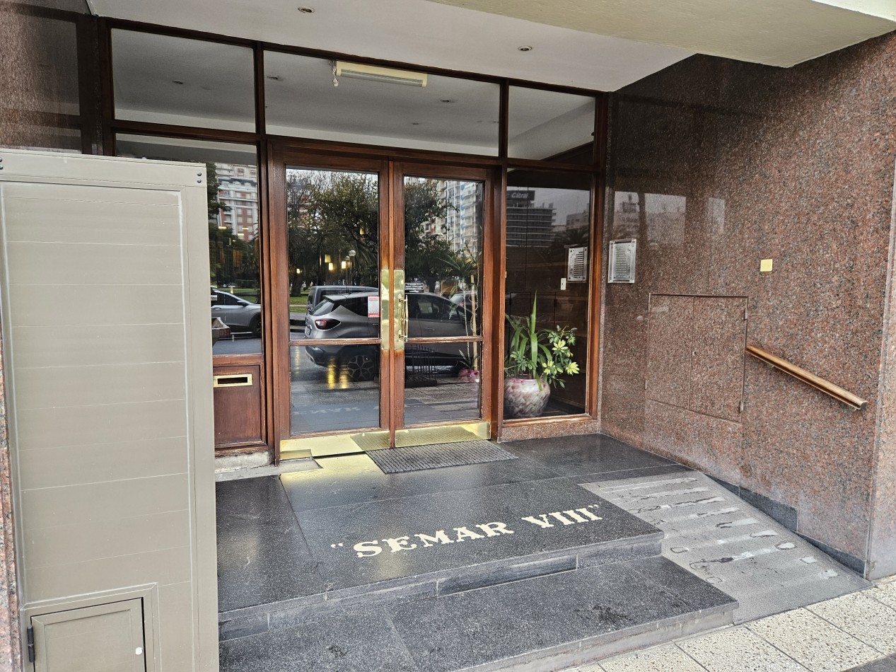 Venta | Departamento dos ambientes Plaza Colon