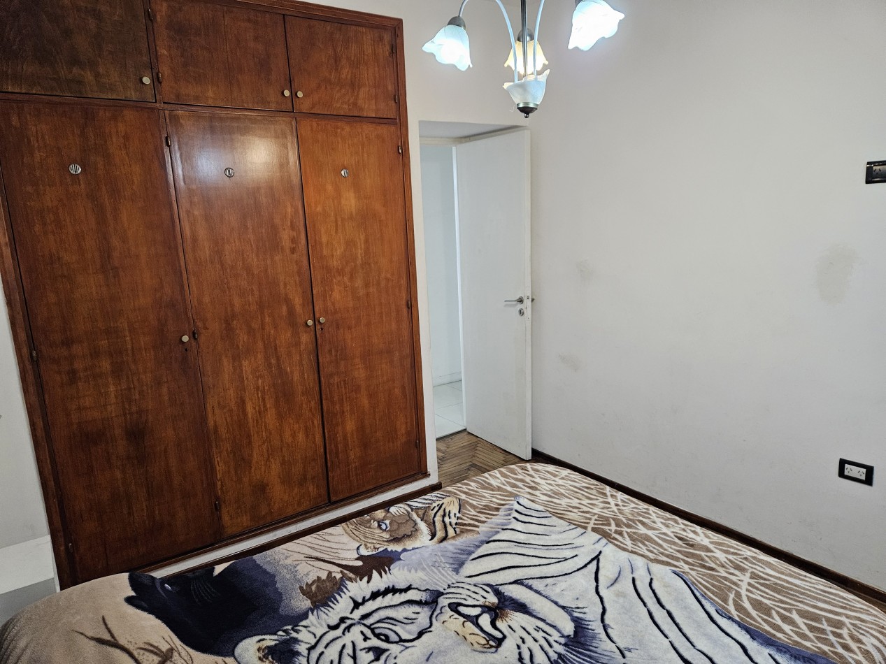 Venta | Dos ambientes c/ dep. al frente. Plaza Colon
