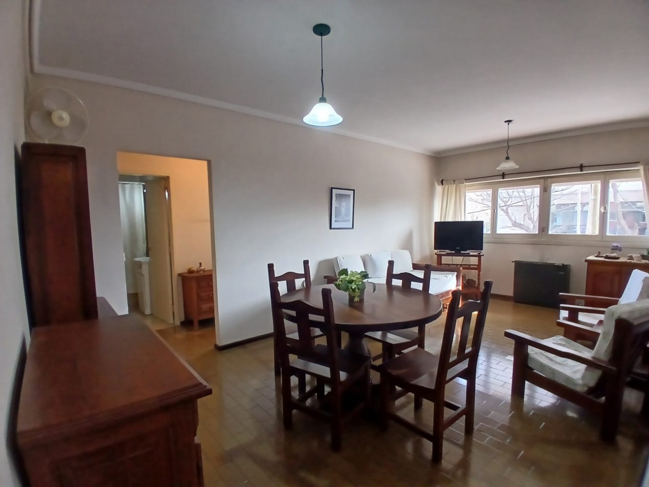 VENTA DEPARTAMENTO 2 AMBIENTES, 14 DE JULIO Y AV. COLON APTO CREDITO
