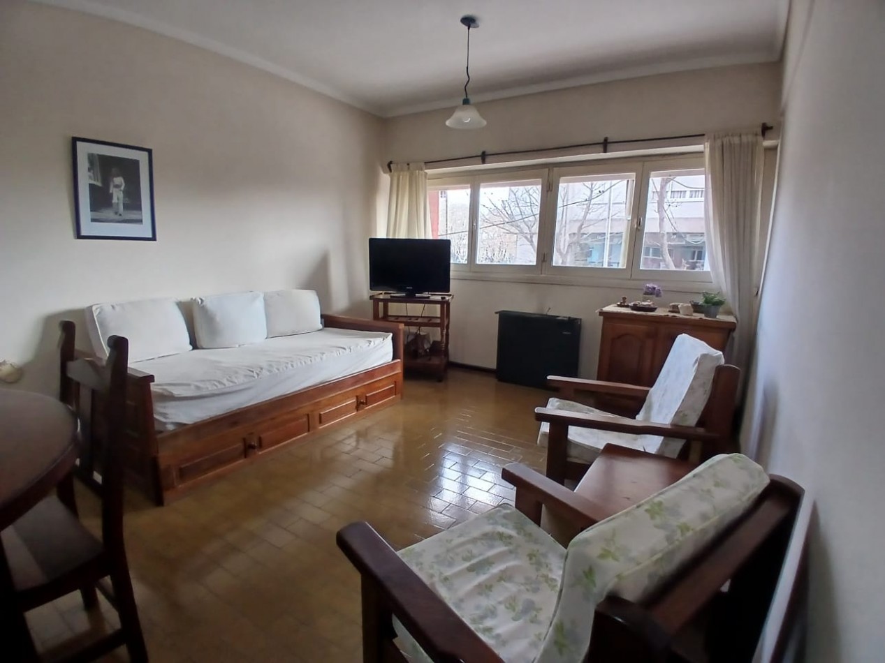 VENTA DEPARTAMENTO 2 AMBIENTES, 14 DE JULIO Y AV. COLON APTO CREDITO