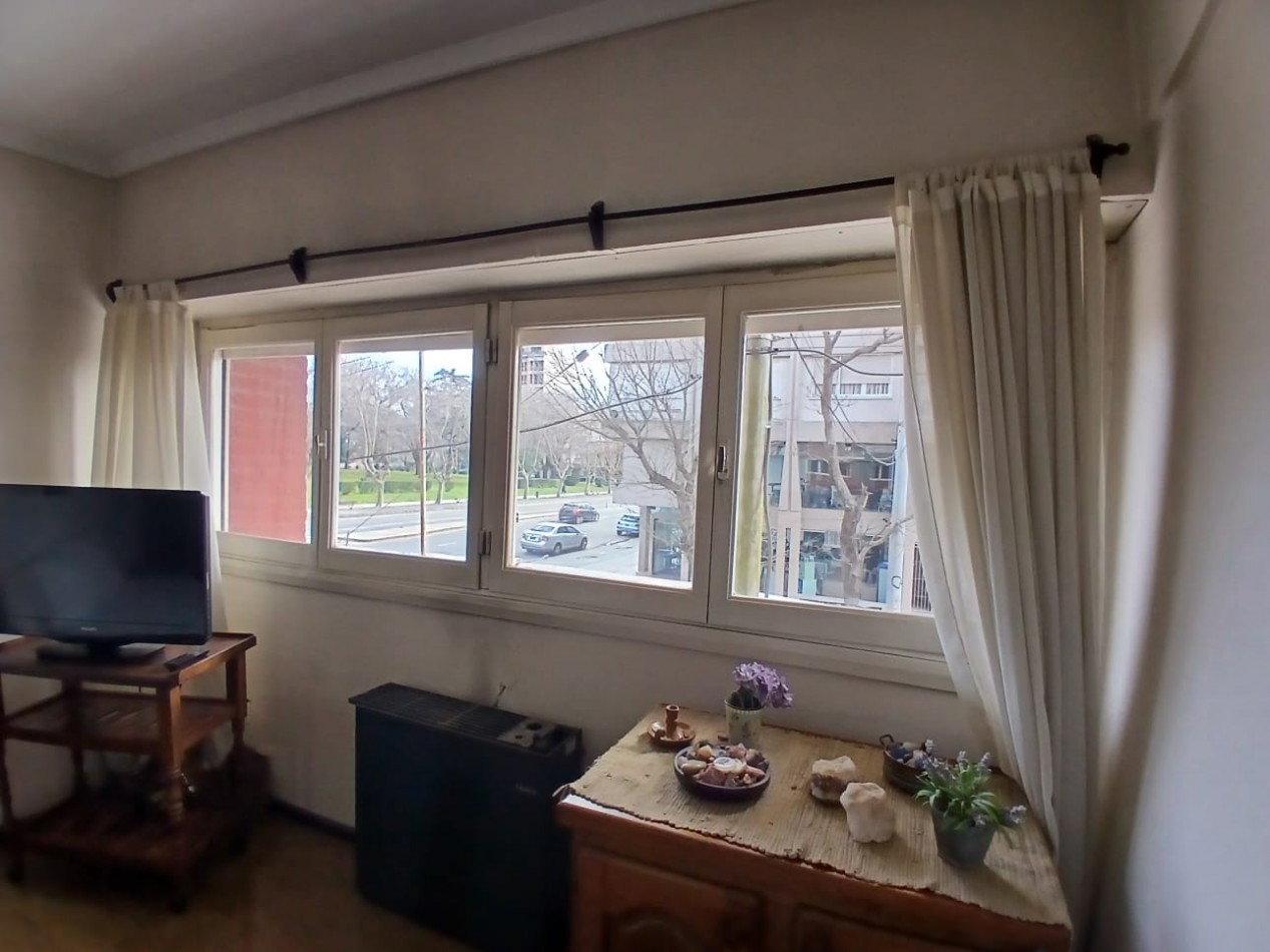 VENTA DEPARTAMENTO 2 AMBIENTES, 14 DE JULIO Y AV. COLON APTO CREDITO