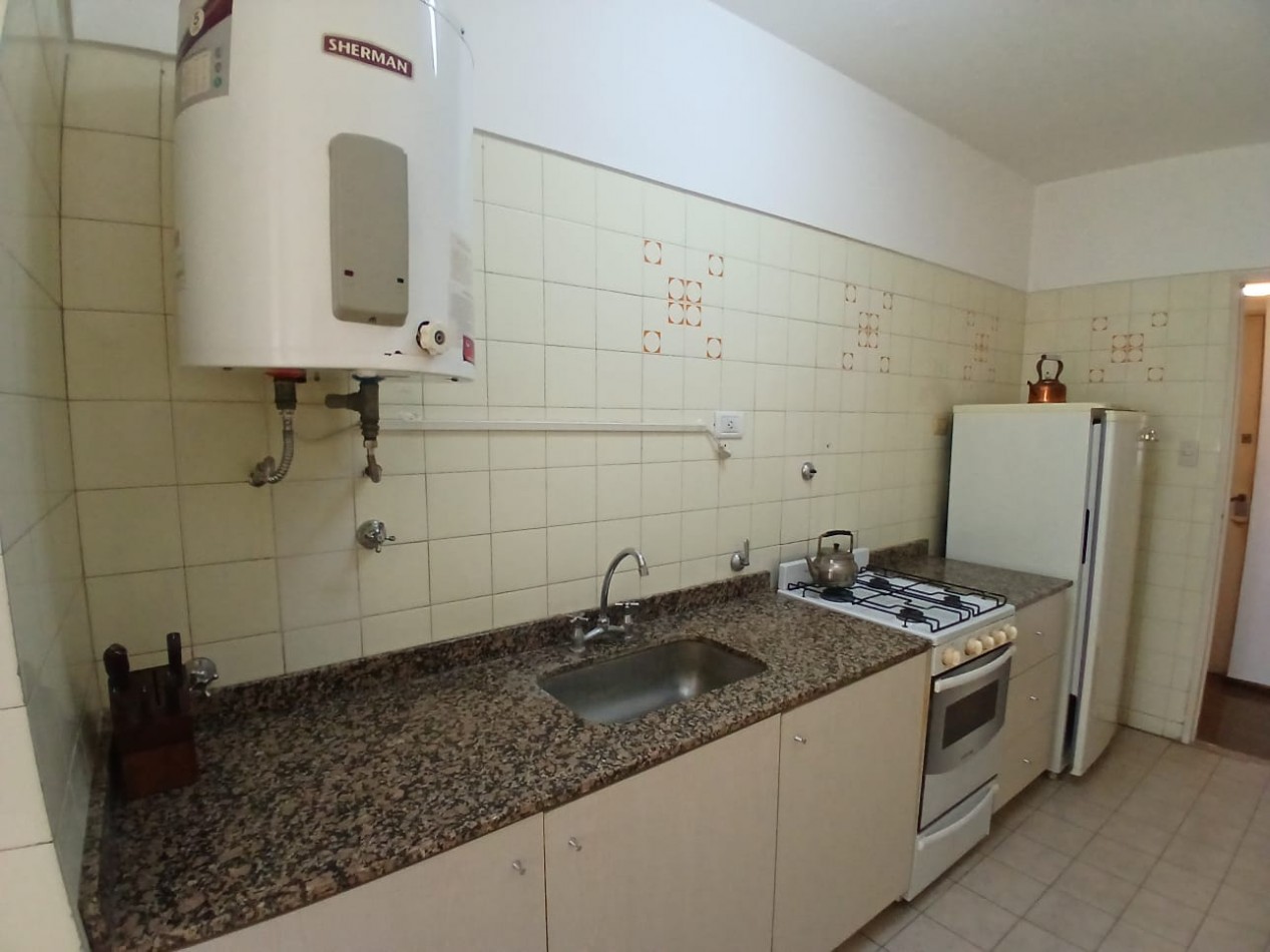 VENTA DEPARTAMENTO 2 AMBIENTES, 14 DE JULIO Y AV. COLON APTO CREDITO