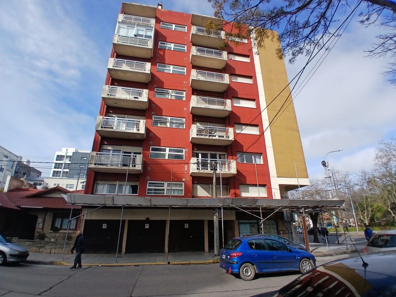 VENTA DEPARTAMENTO 2 AMBIENTES, 14 DE JULIO Y AV. COLON APTO CREDITO