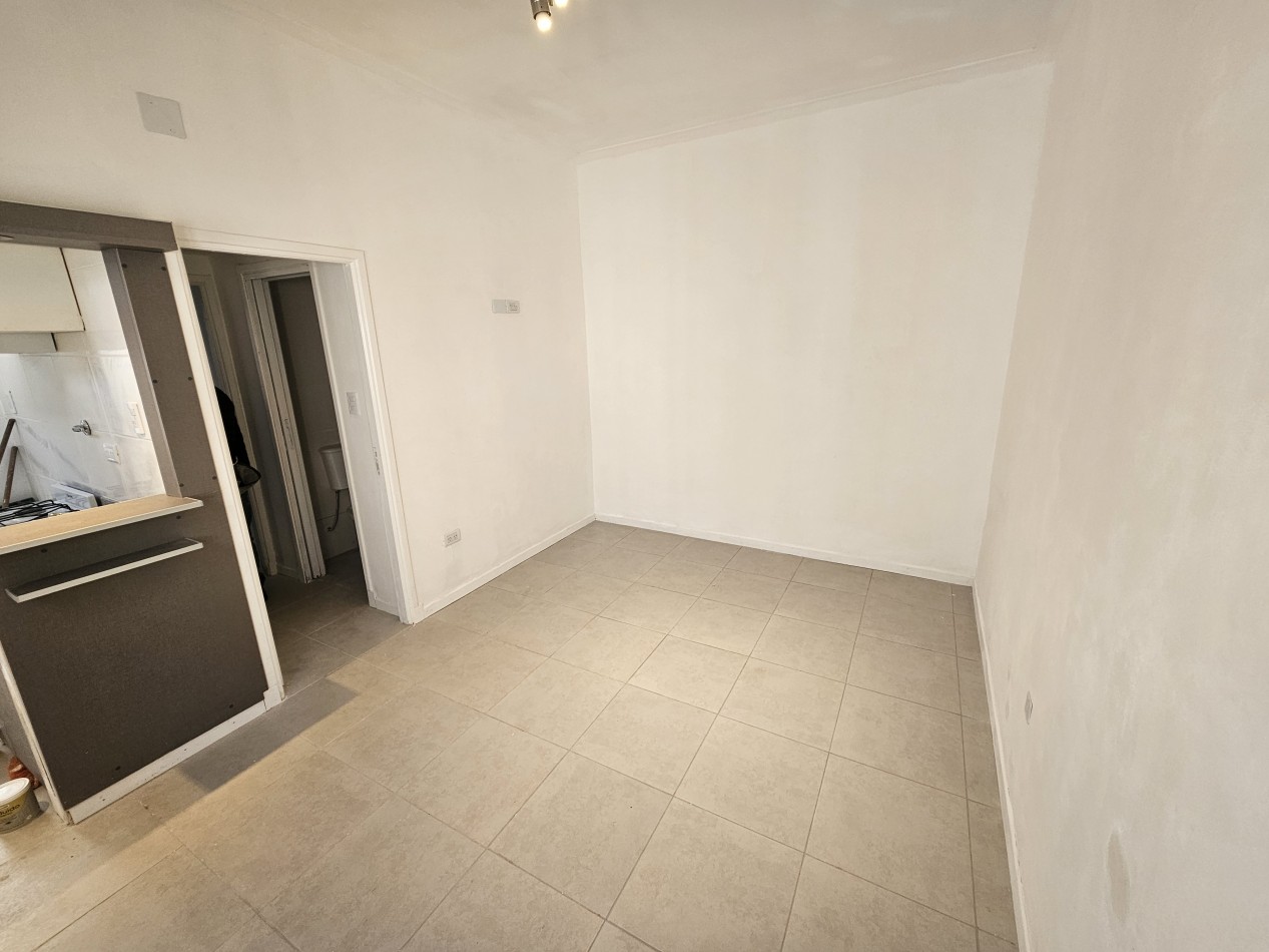 VENTA Ph 2 ambientes planta baja Chauvin
