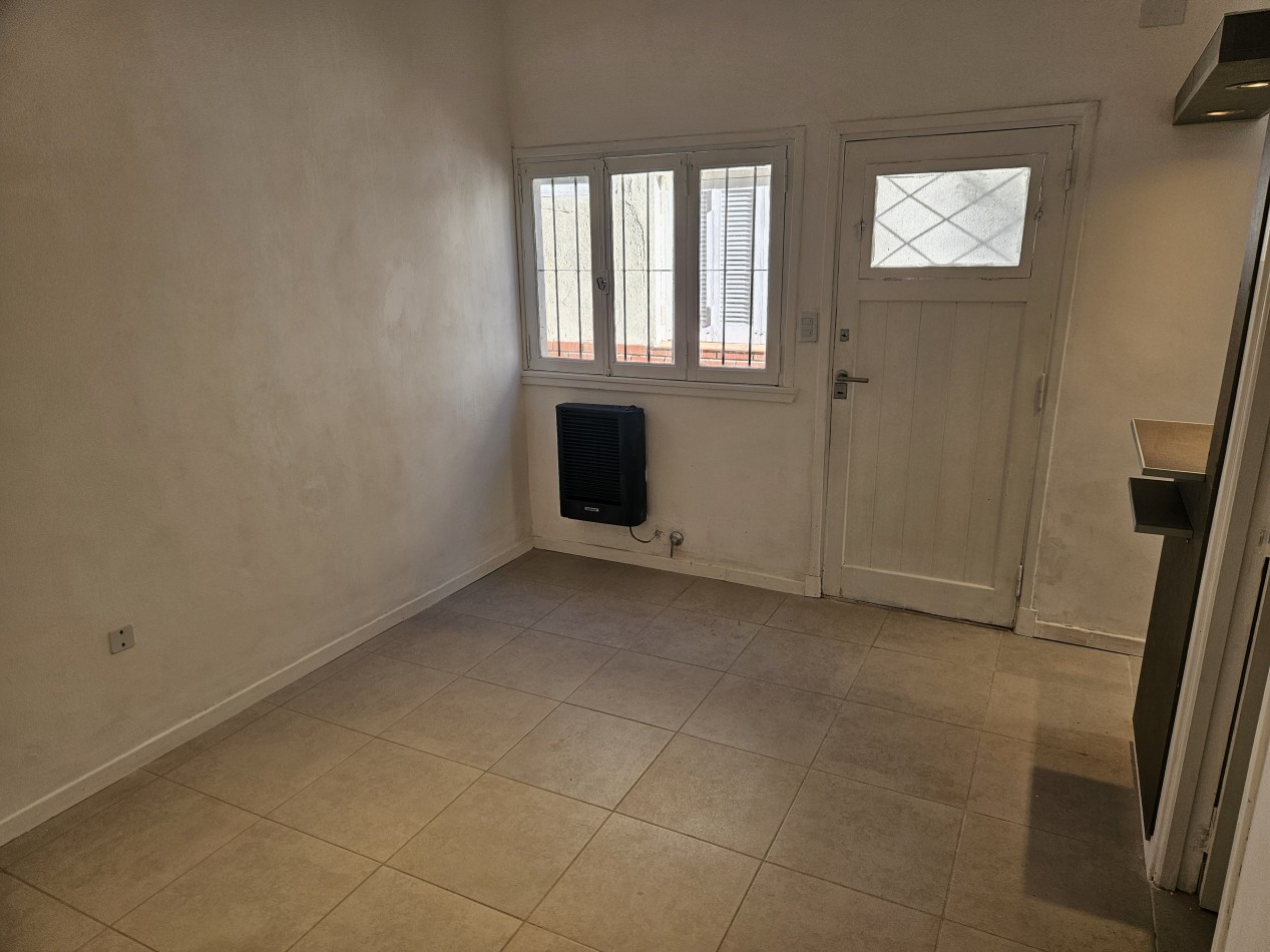 VENTA Ph 2 ambientes planta baja Chauvin