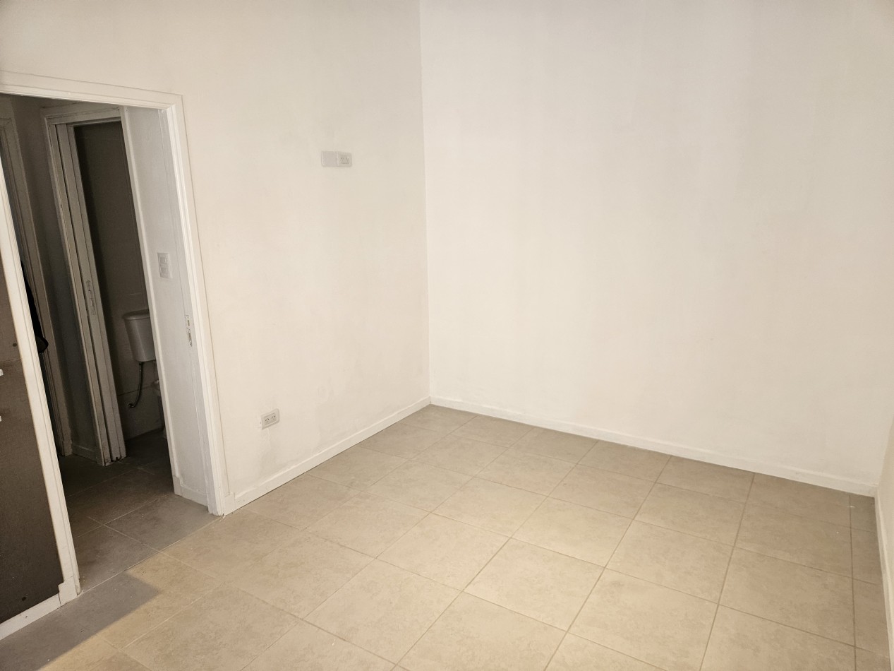 VENTA Ph 2 ambientes planta baja Chauvin