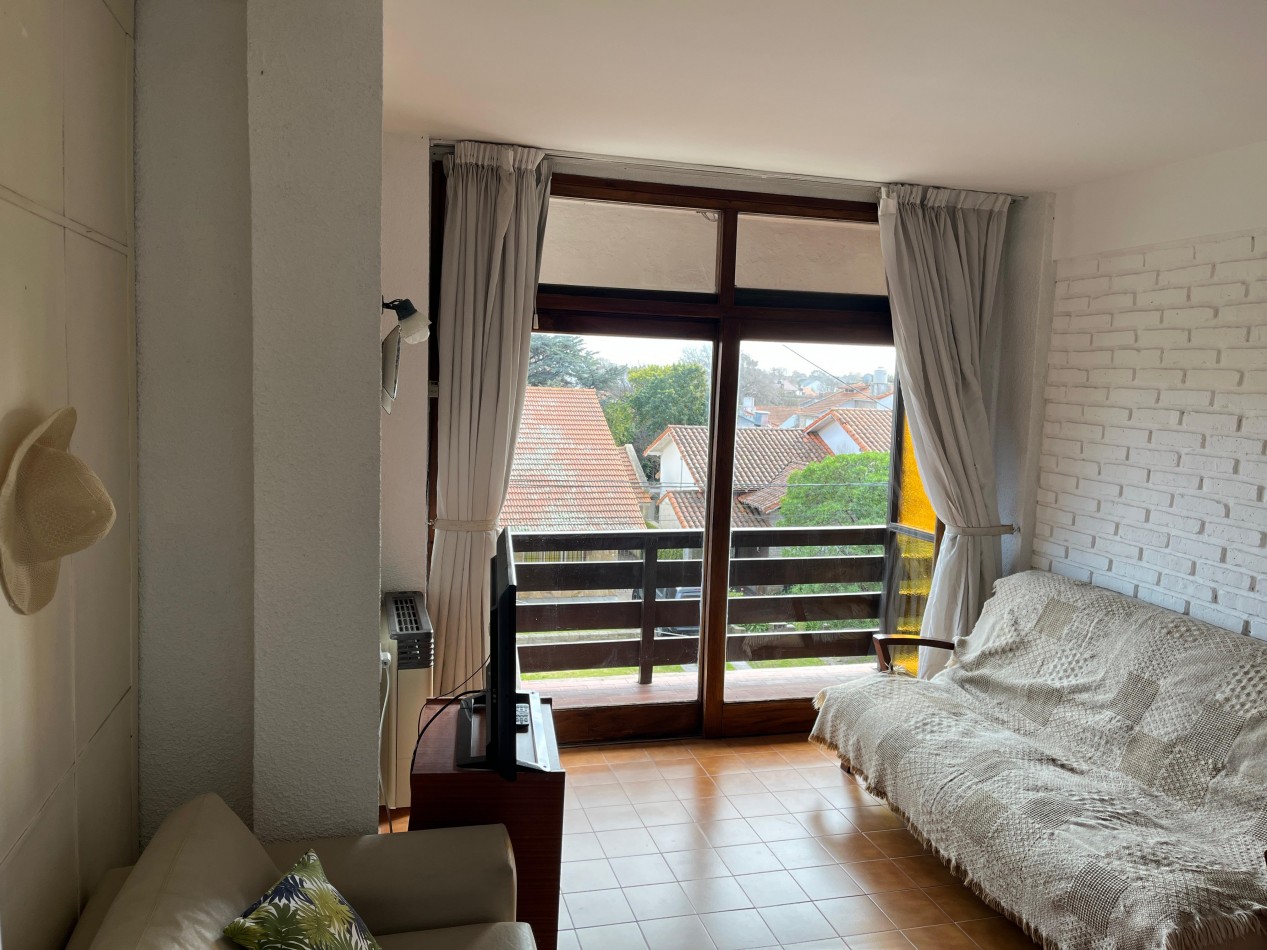 Venta Departamento 2 ambientes a la calle, Punta Mogotes