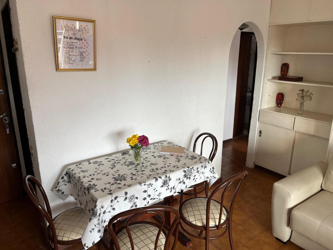 Venta Departamento 2 ambientes a la calle, Punta Mogotes