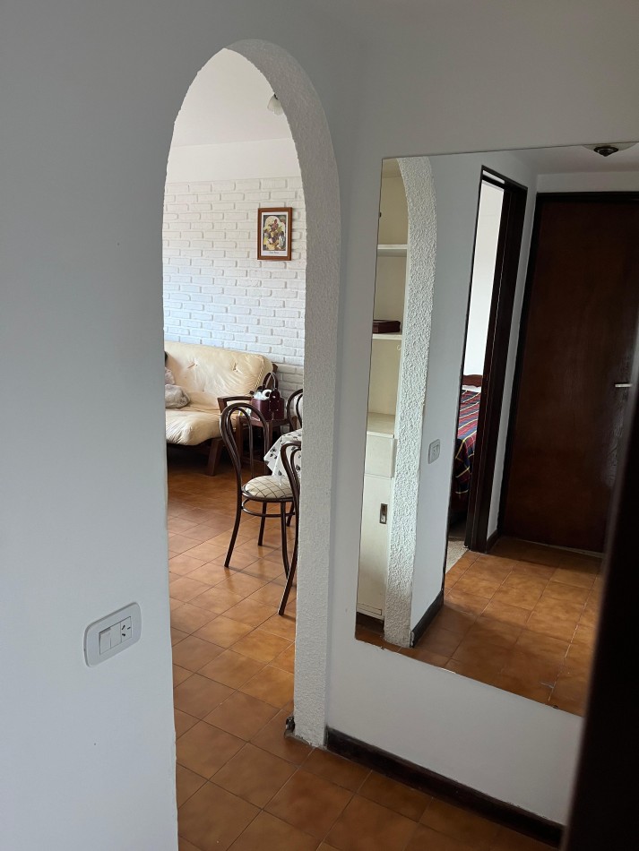 Venta Departamento 2 ambientes a la calle, Punta Mogotes
