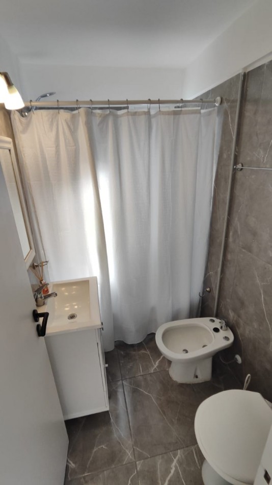 VENTA 3 ambientes reciclado con cochera