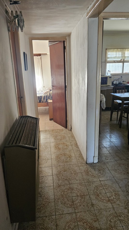 Chalet 3 ambientes con dependencia cochera y jardin cerca del mar