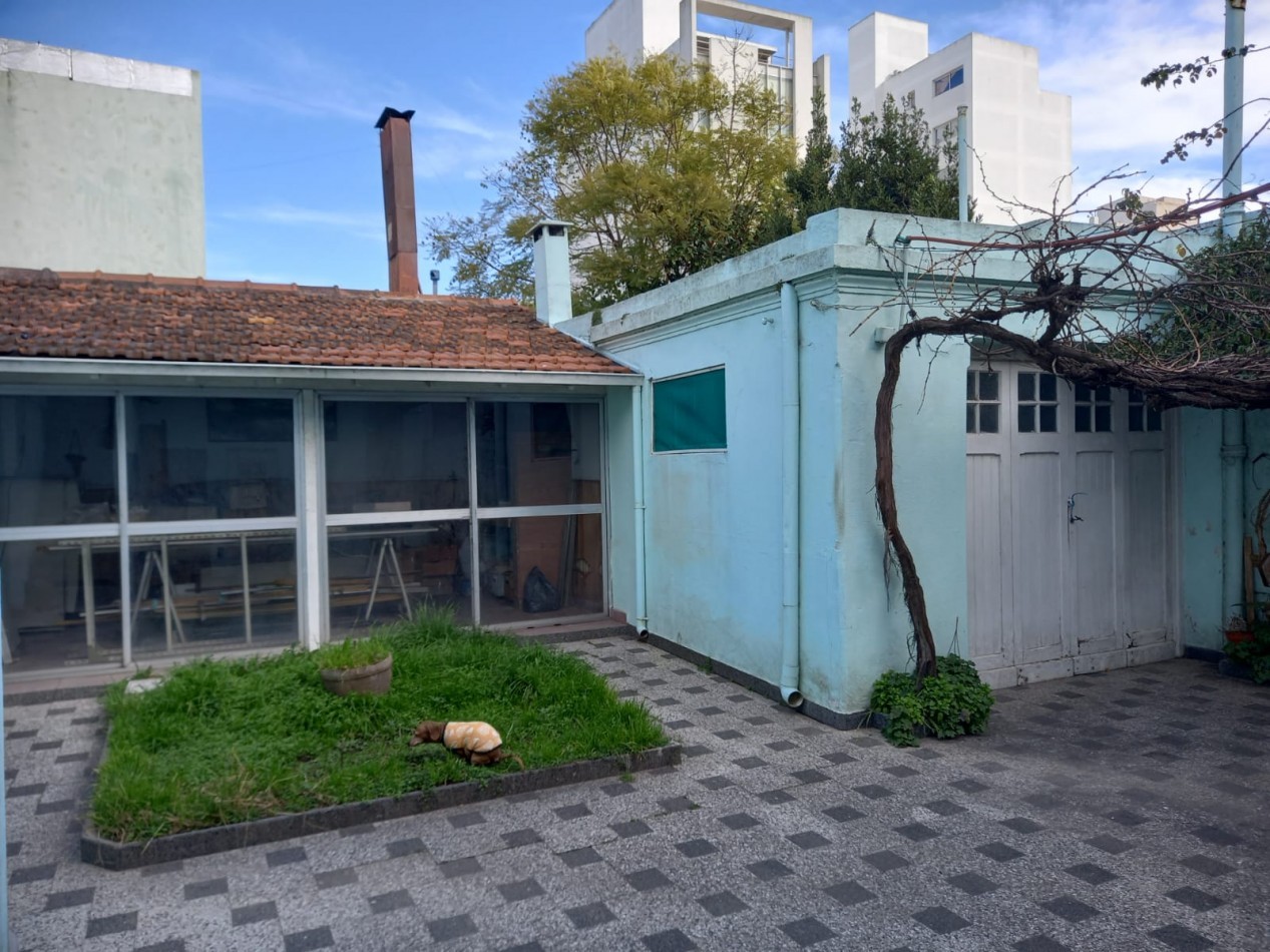 Propiedad en Block en Venta. Rivadavia y Dorrego.