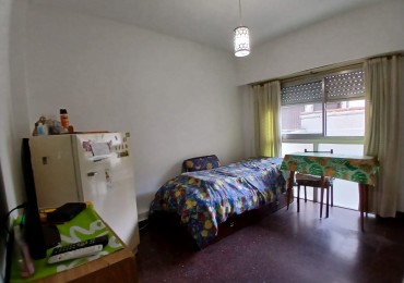 Departamento 1 amb, Lateral.