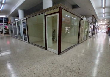 Alquiler Local en Galeria SEMAR Av. Colon 2134