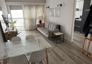 ALQUILER 24 MESES, DEPARTAMENTO 2 AMBIENTES CON BALCON, MITRE Y AV. COLON (sin muebles)