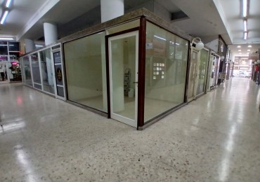 Alquiler Local en Galeria SEMAR Av. Colon 2134