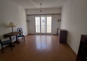 ALQUILER 24 MESES 1 AMBIENTE AMPLIO CON BALCON SALIENTE, DIAGONAL ALBERDI Y SAN LUIS